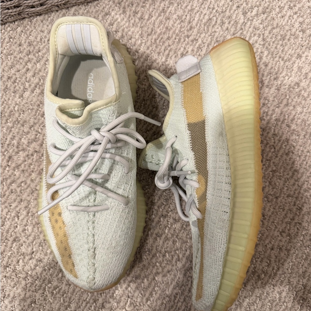 Yeezy Women's Shoes in Light Green and Tan